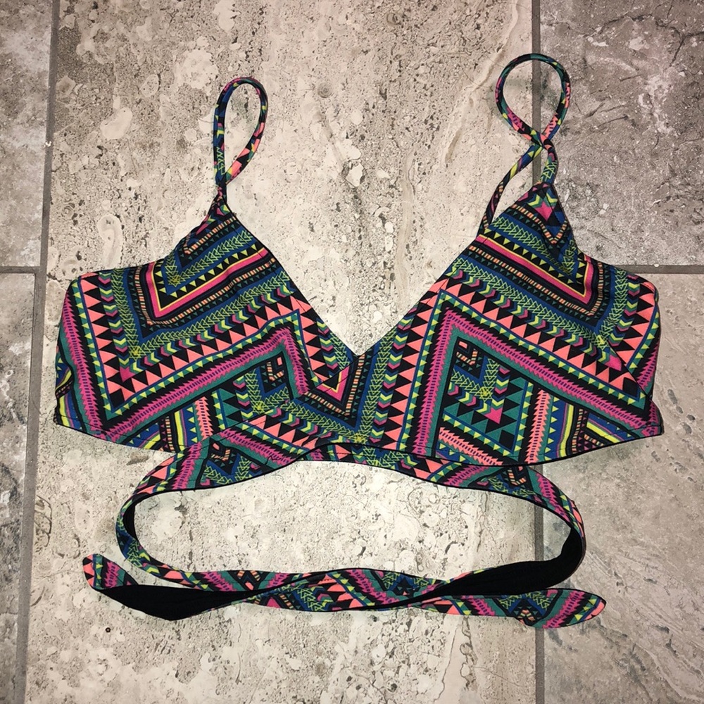 L*space multicolor wrap bikini top size M